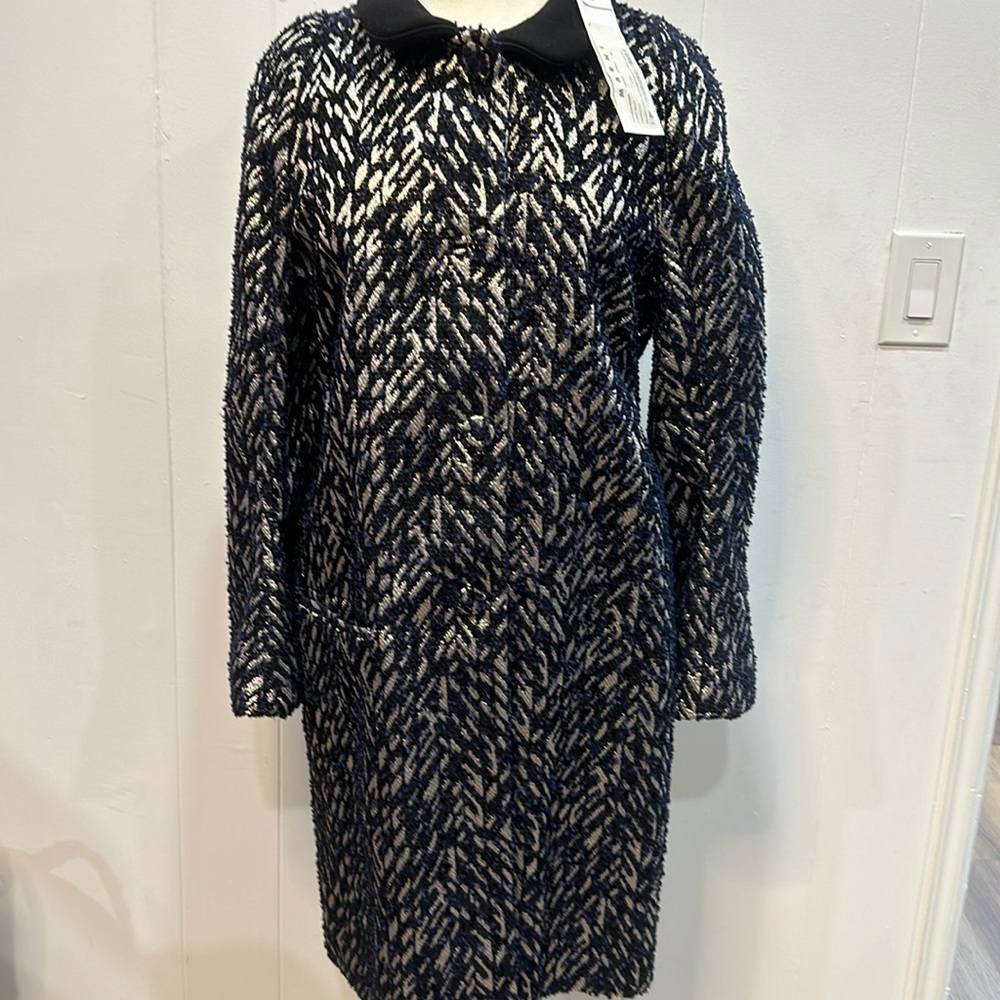 Gorgeous Marni coat NWT blue black white gold size 46